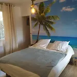 Ma Au Bord De L'eau 4*