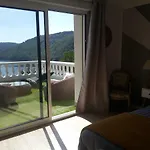 Ma Au Bord De L'eau