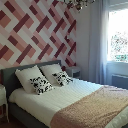 Ma Au Bord De L'eau Penzion Miremont (Puy-de-Dome)