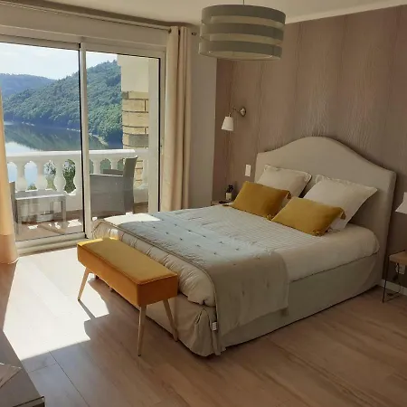 Ma Au Bord De L'eau Penzion