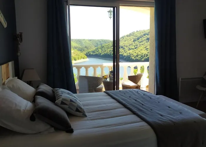 게스트하우스 Ma Au Bord De L'eau