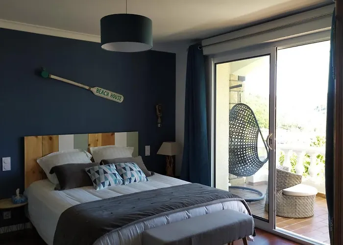 Ma Au Bord De L'eau 게스트하우스 4*