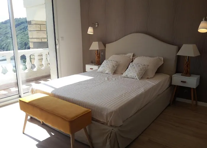 게스트하우스 Ma Au Bord De L'eau Miremont (Puy-de-Dome)