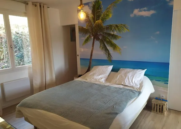 Ma Au Bord De L'eau 4*