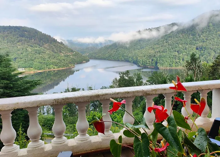 게스트하우스 Ma Au Bord De L'eau Miremont (Puy-de-Dome)