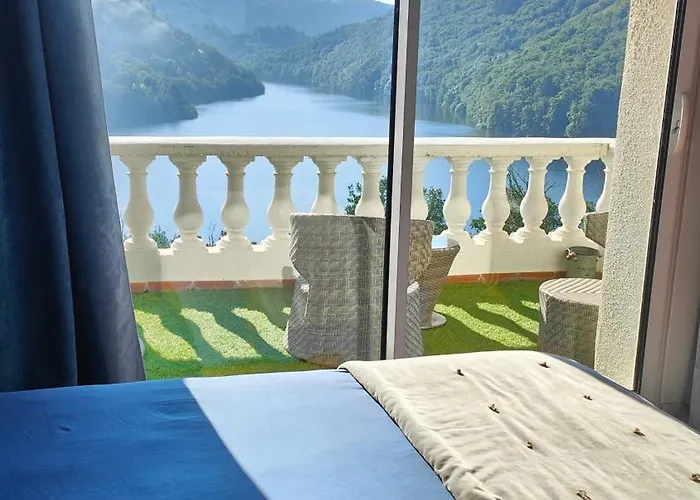 게스트하우스 Ma Au Bord De L'eau Miremont (Puy-de-Dome)