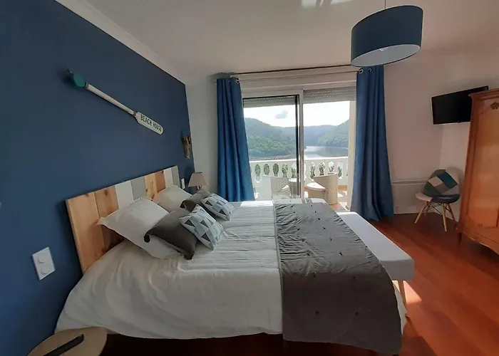 Гостевой дом Ma Au Bord De L'eau 4*