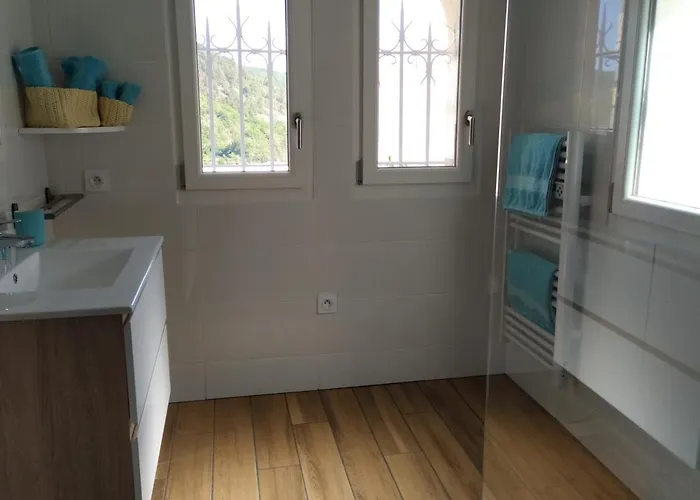 Ma Au Bord De L'eau Miremont (Puy-de-Dome)